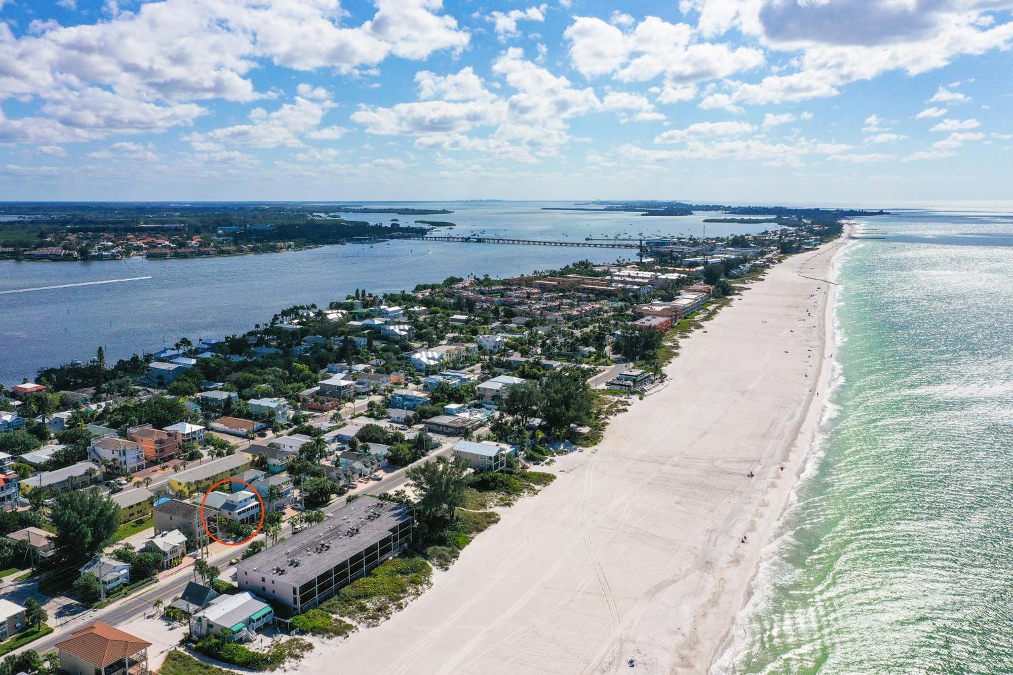 Runaway Bay Condos Bradenton Beach Chambre photo