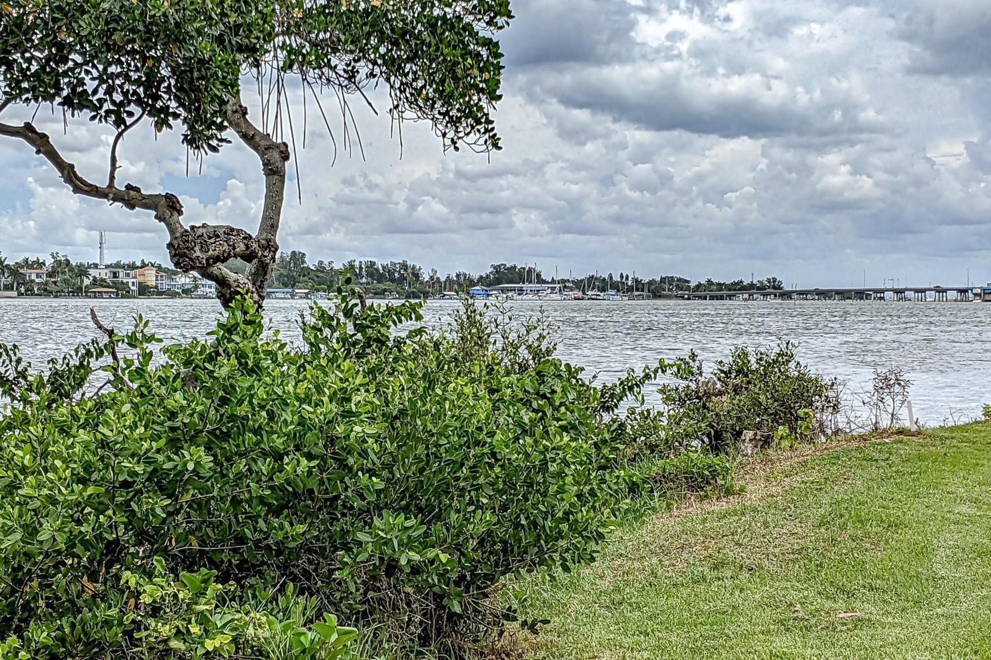 Runaway Bay Condos Bradenton Beach Chambre photo
