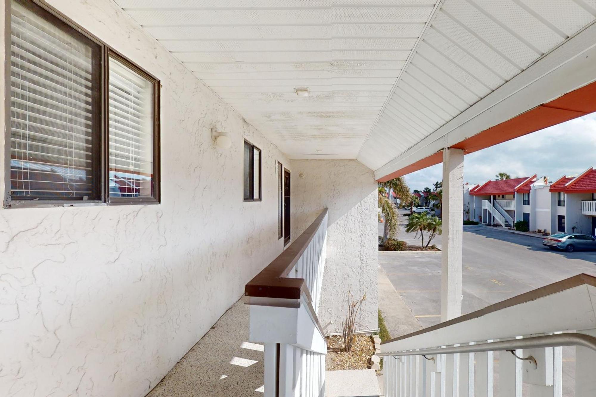 Runaway Bay Condos Bradenton Beach Extérieur photo